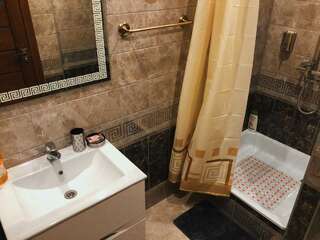 Апартаменты Apartment on Pestraka 12 Гродно Апартаменты-18