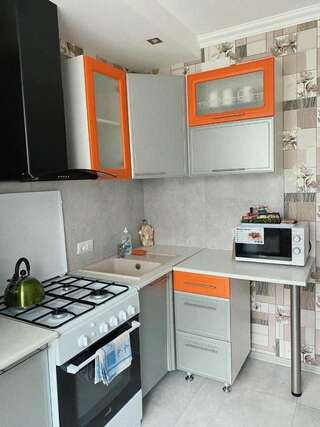 Апартаменты Apartment on Pestraka 12 Гродно Апартаменты-33